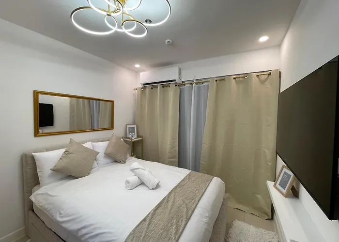 Madr Excellence At Commonwealth The Residences